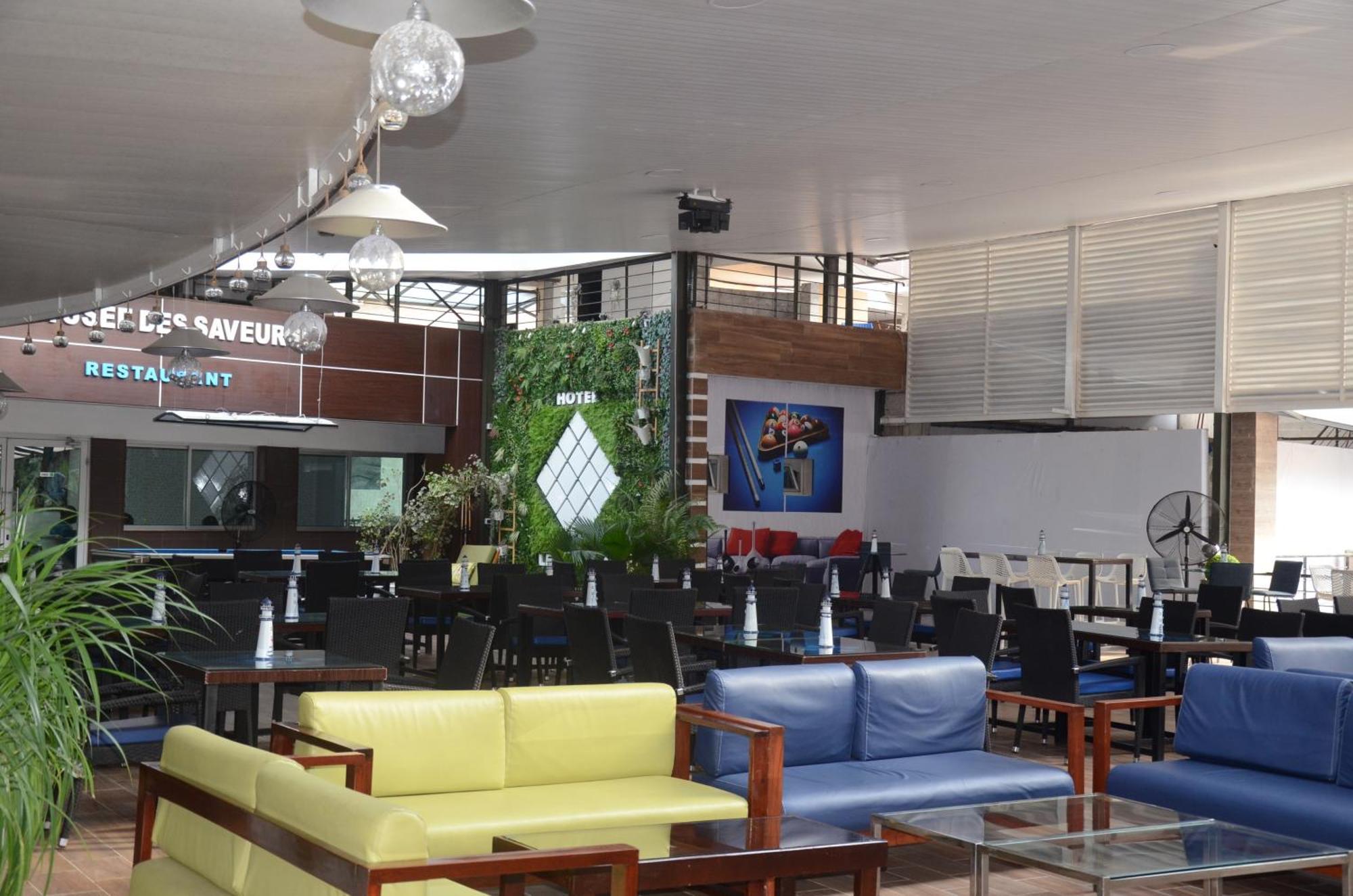 Hotel Le Vaisseau Abidjan Kültér fotó