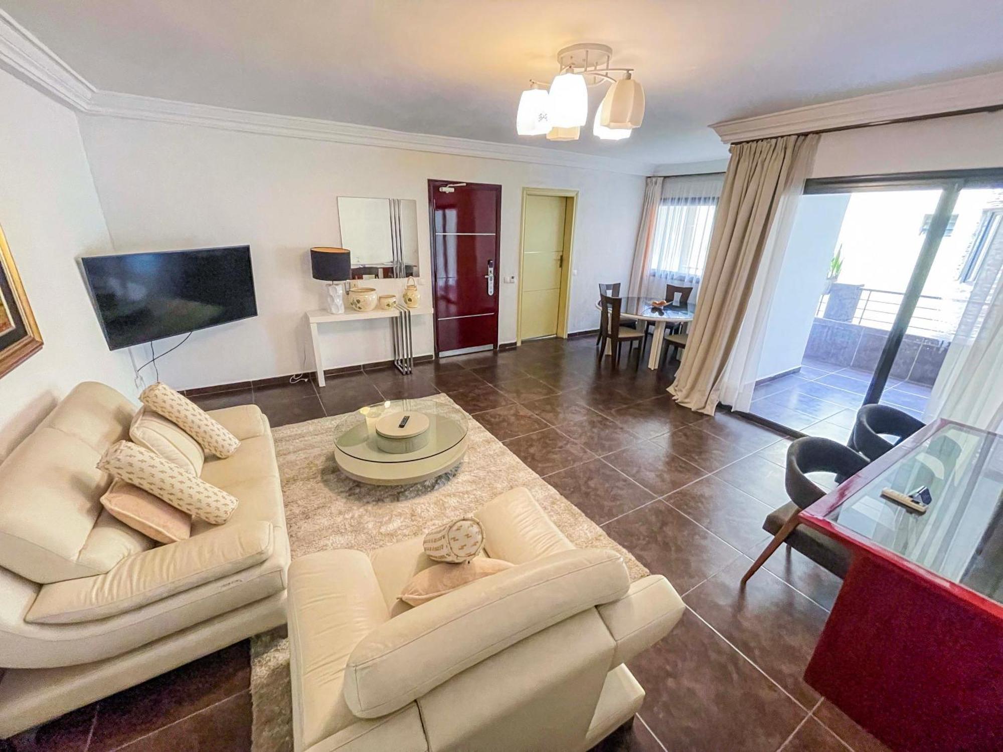Hotel Le Vaisseau Abidjan Kültér fotó
