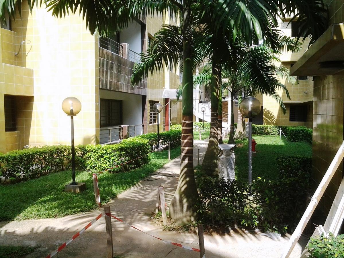 Hotel Le Vaisseau Abidjan Kültér fotó