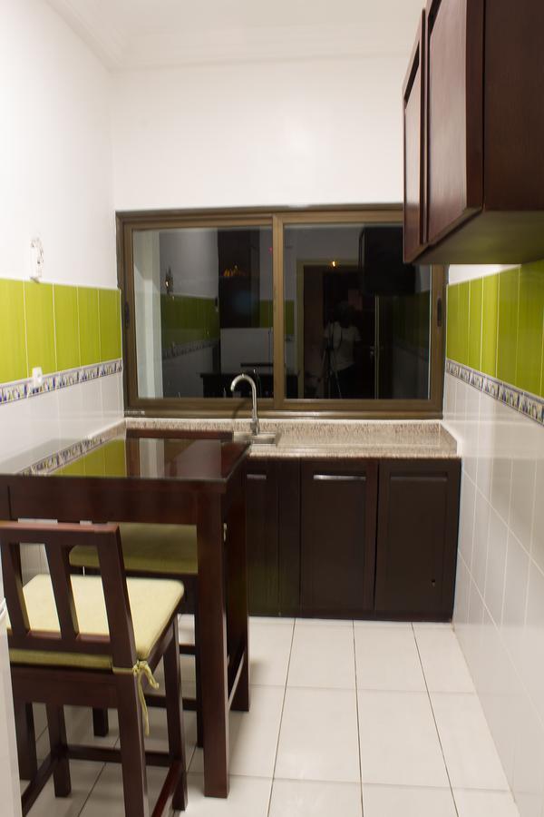 Hotel Le Vaisseau Abidjan Kültér fotó